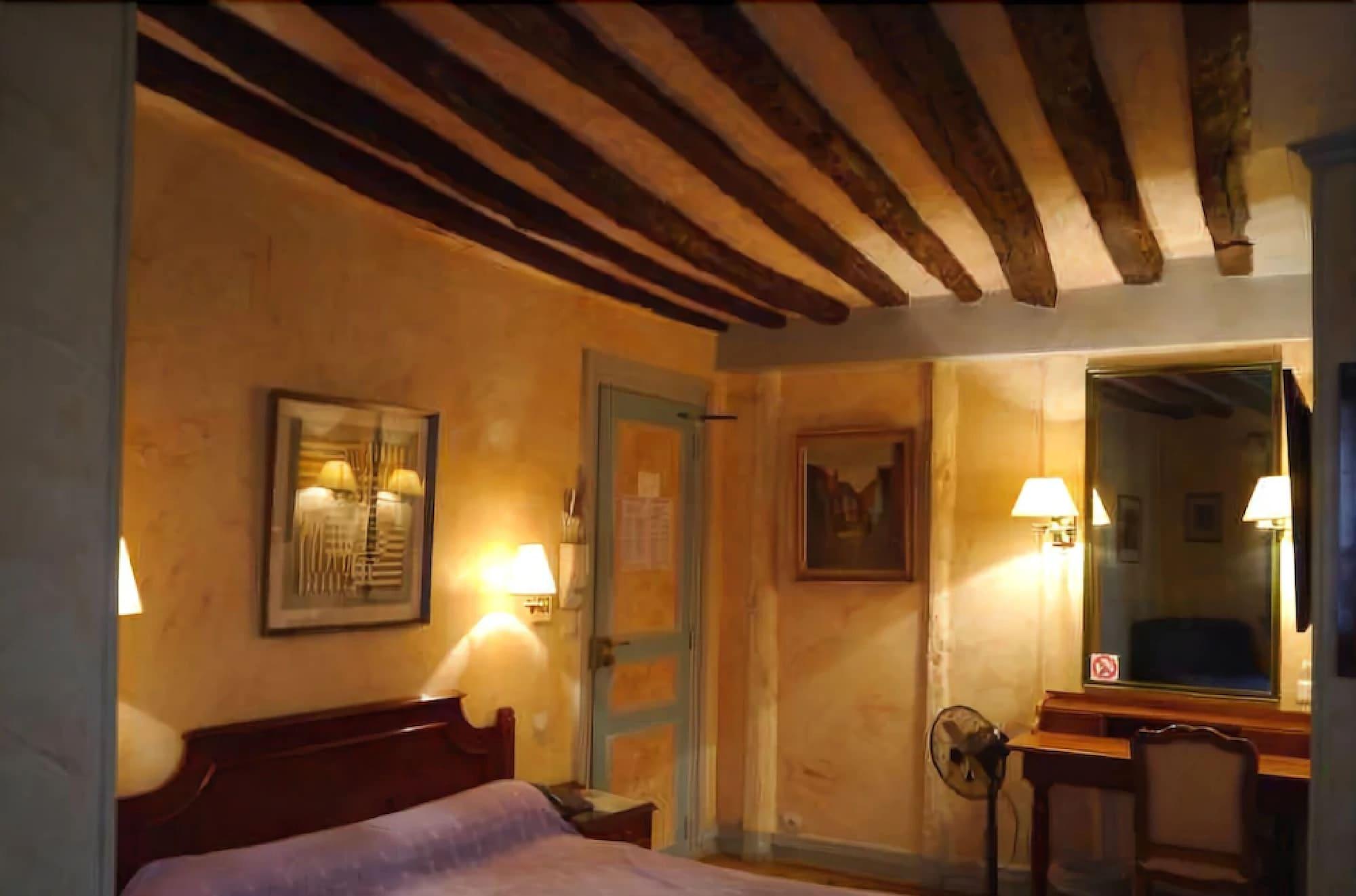 Hotel Les Degres De Notre Dame Paris Luaran gambar