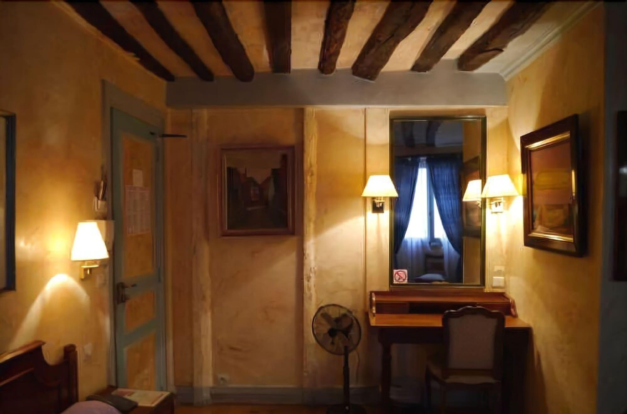 Hotel Les Degres De Notre Dame Paris Luaran gambar