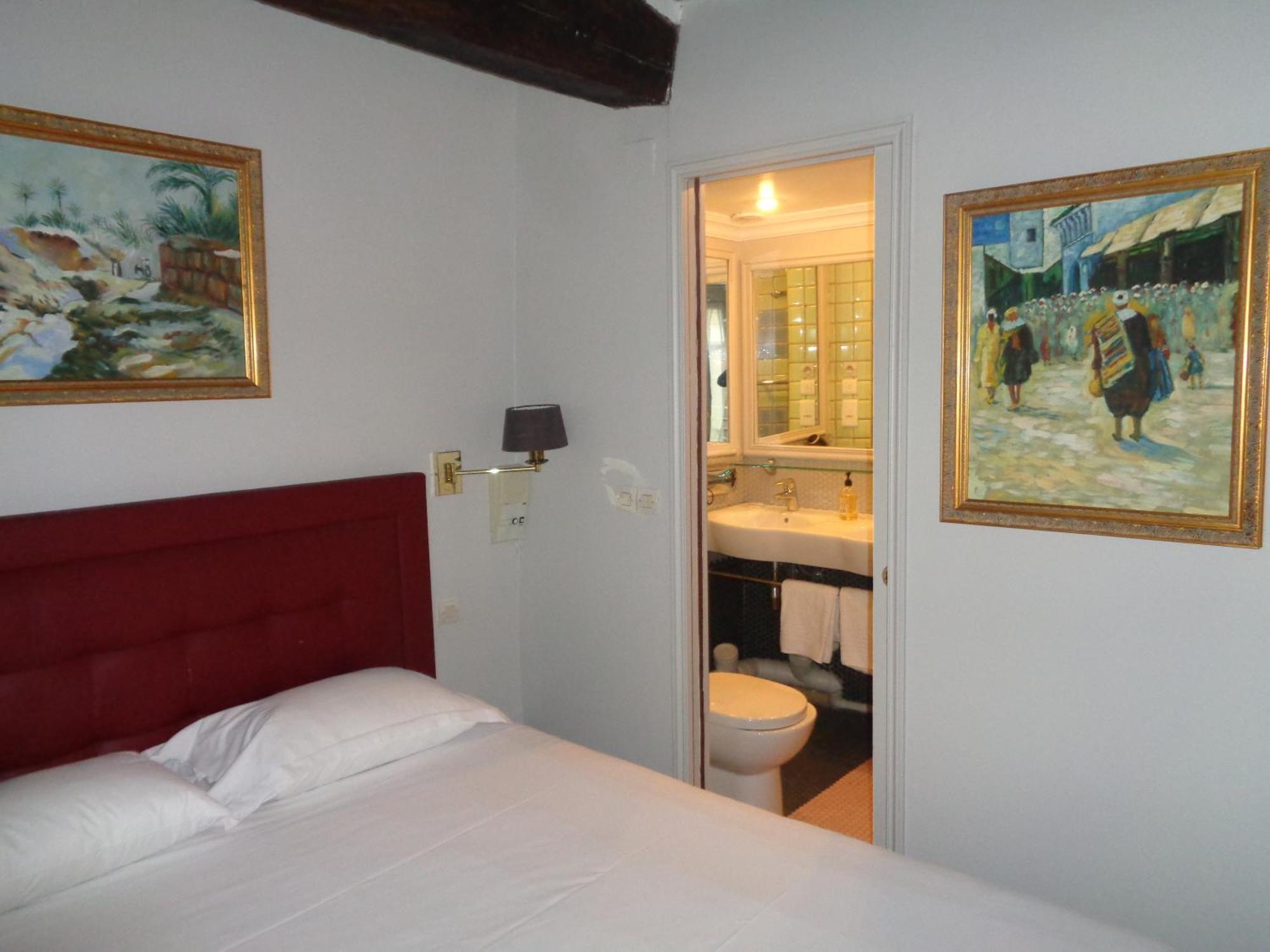 Hotel Les Degres De Notre Dame Paris Luaran gambar