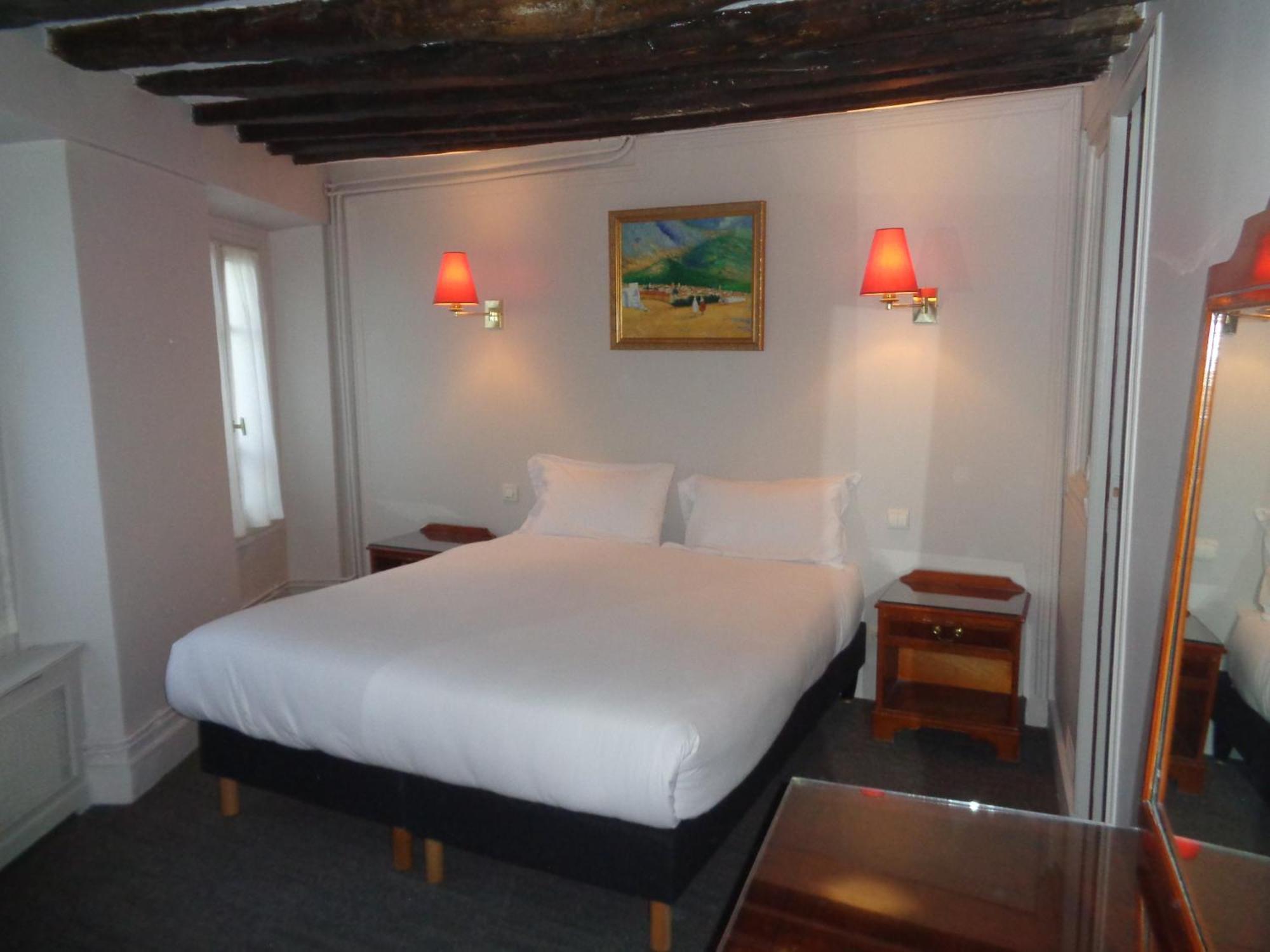 Hotel Les Degres De Notre Dame Paris Luaran gambar